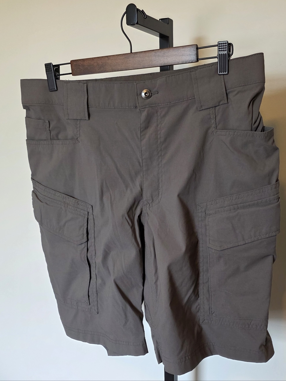 Duluth Trading Co. Flex Dry On The Fly Cargo Shorts